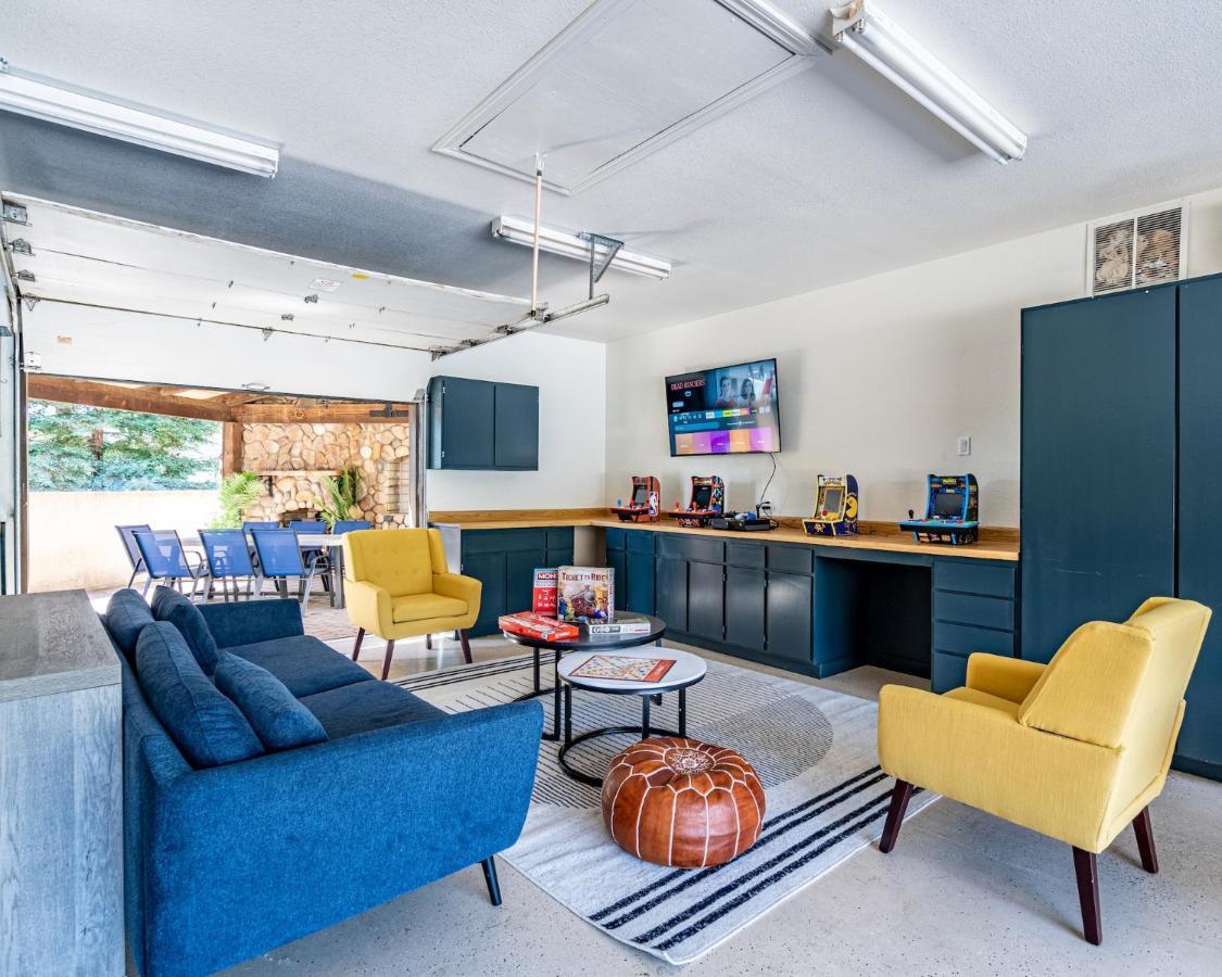 Secluded Mtn Top Family Haven W/Views Spa & Arcade Three Rivers Eksteriør bilde