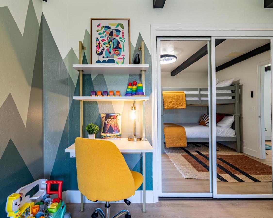 Secluded Mtn Top Family Haven W/Views Spa & Arcade Three Rivers Eksteriør bilde